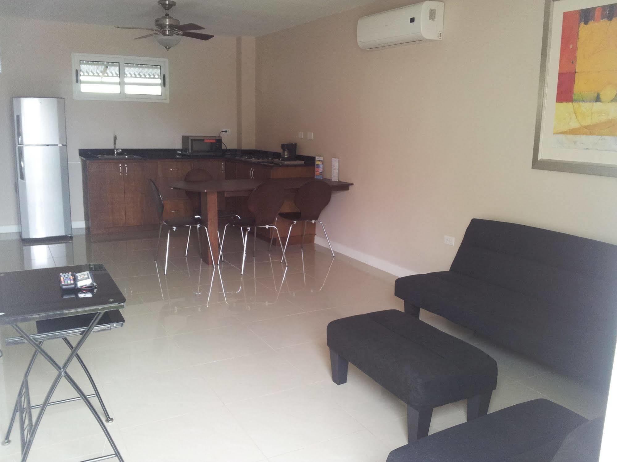 Agua Clara Eco Suites Oranjestad Luaran gambar