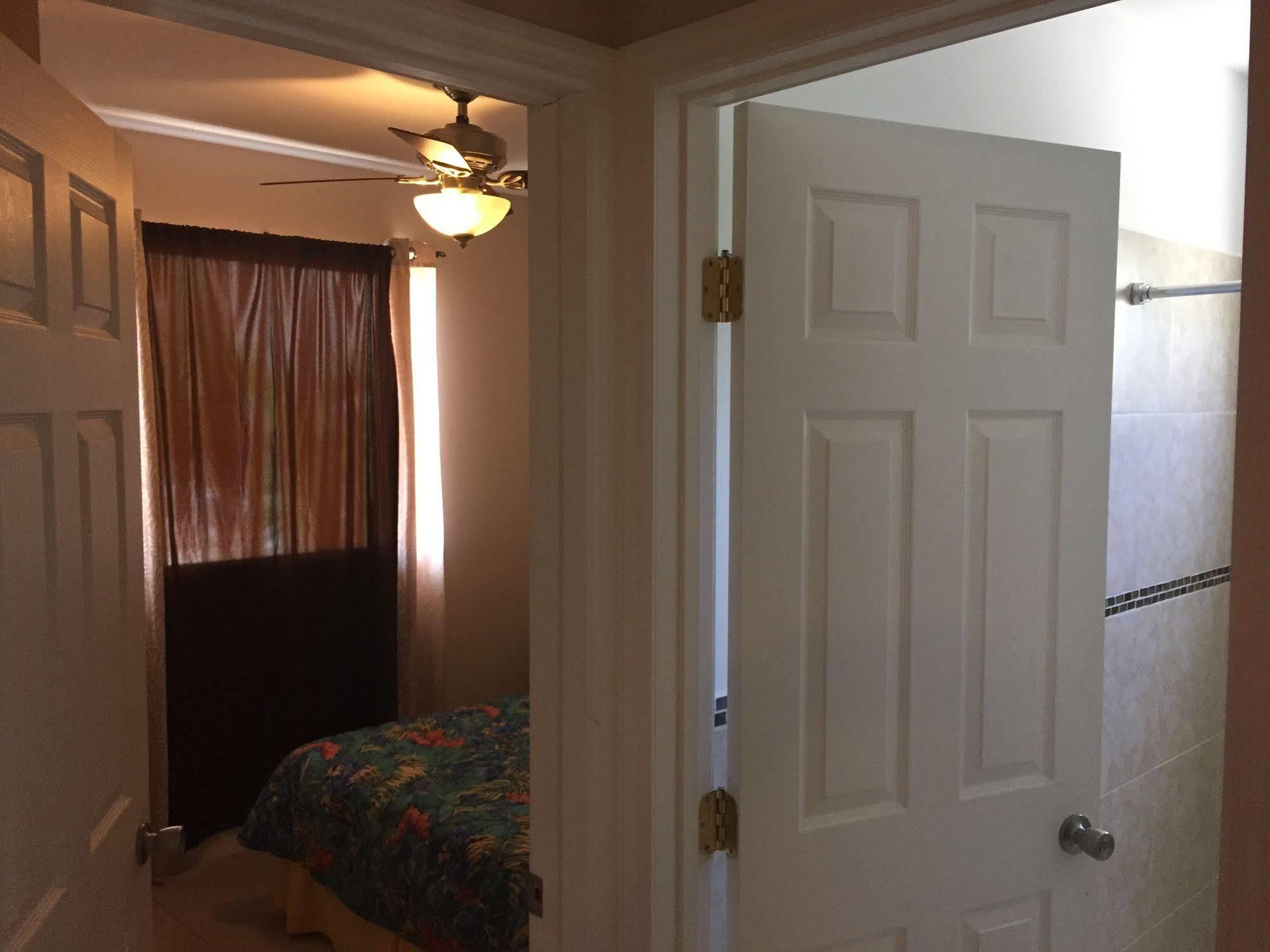 Agua Clara Eco Suites Oranjestad Luaran gambar