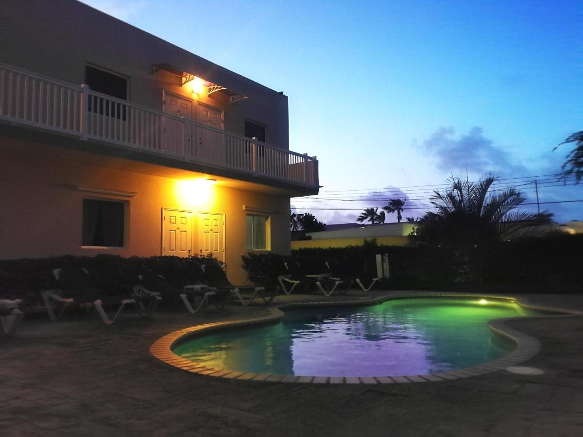Agua Clara Eco Suites Oranjestad Luaran gambar