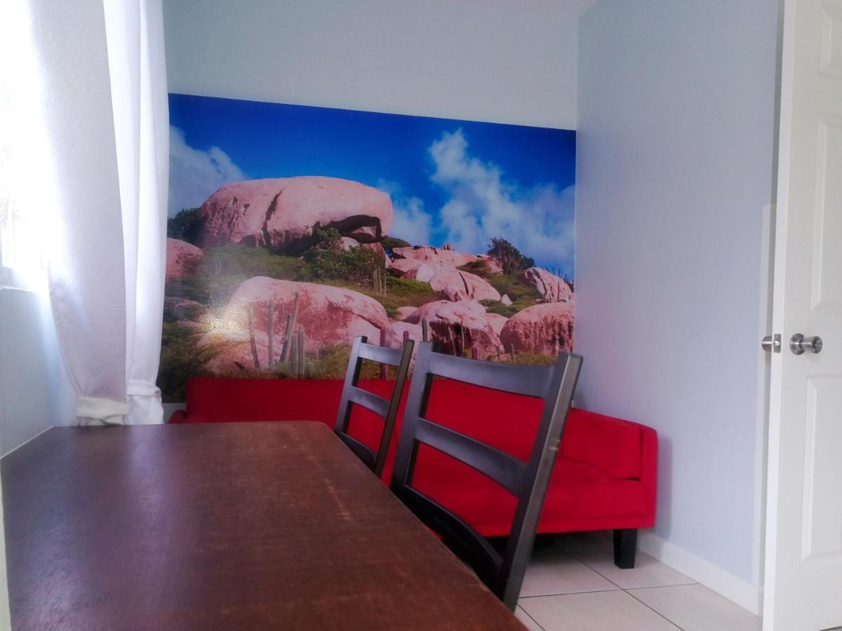Agua Clara Eco Suites Oranjestad Luaran gambar